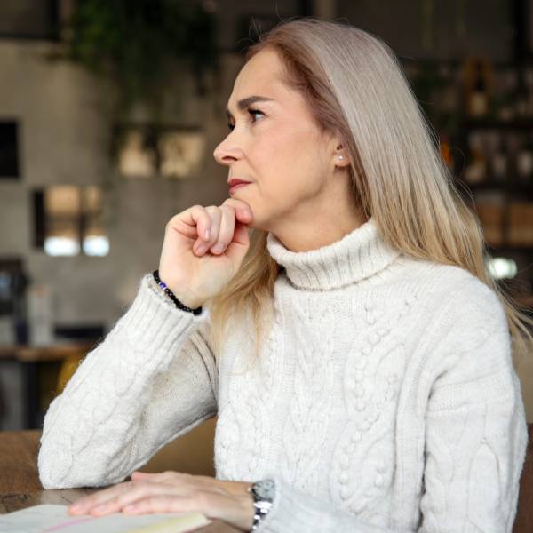 modelka s ID 0402B77PF3 p019