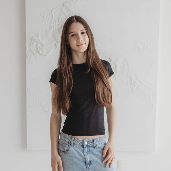 modelka s ID 0402BB8S0D p018