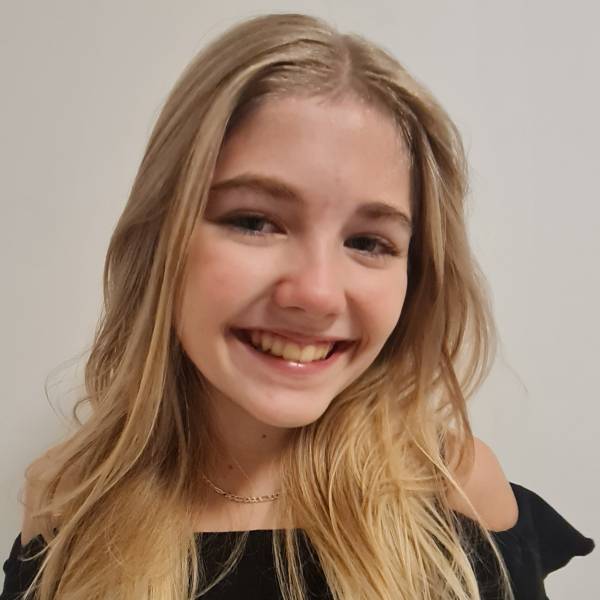 modelka s ID 0402BPZHJ9 p017