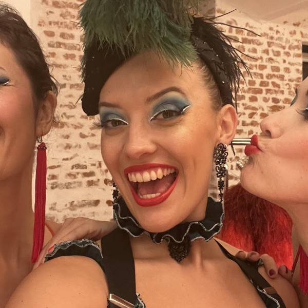 modelka s ID 0402CI4IOJ p017