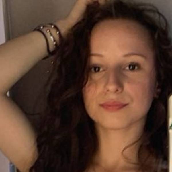 modelka s ID 0402CJZYHH p017