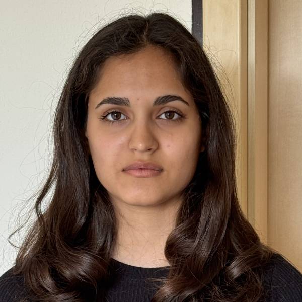 modelka s ID 0402CXMDDZ p016