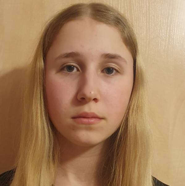 modelka s ID 0402D6O55U p016