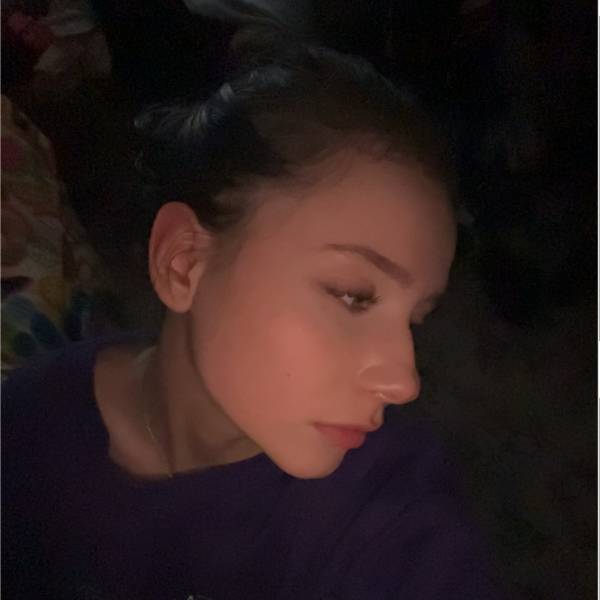 modelka s ID 0402D6STSV p019