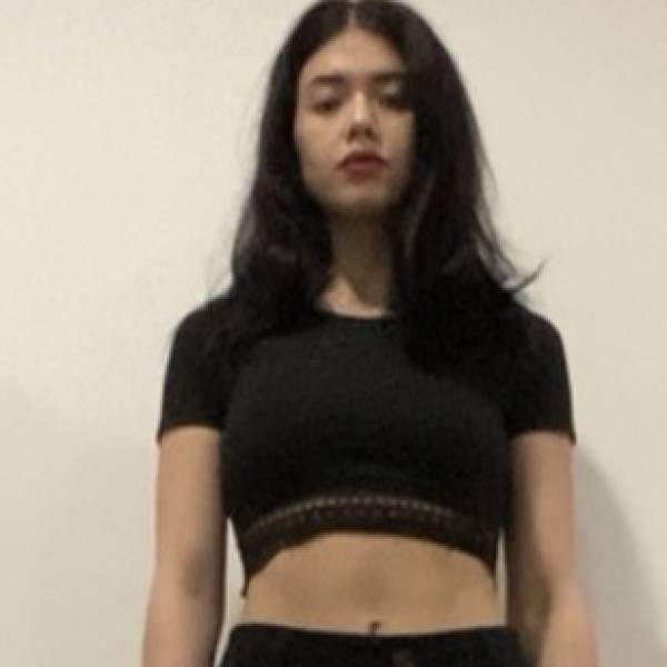 modelka s ID 0402DMD7SI p018