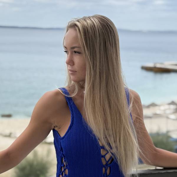 modelka s ID 0402DSBFOR p019