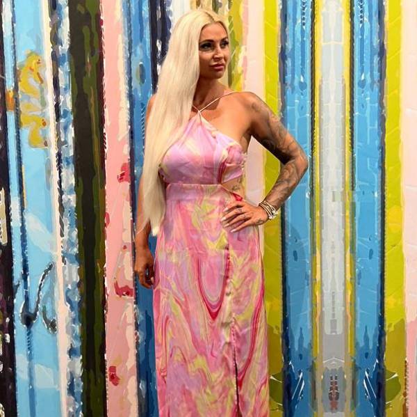 modelka s ID 0402EEJT4T p018