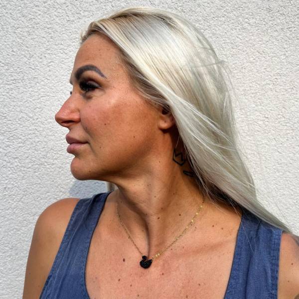 modelka s ID 0402EEJT4T p019