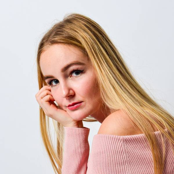 modelka s ID 0402ELEI26 p016