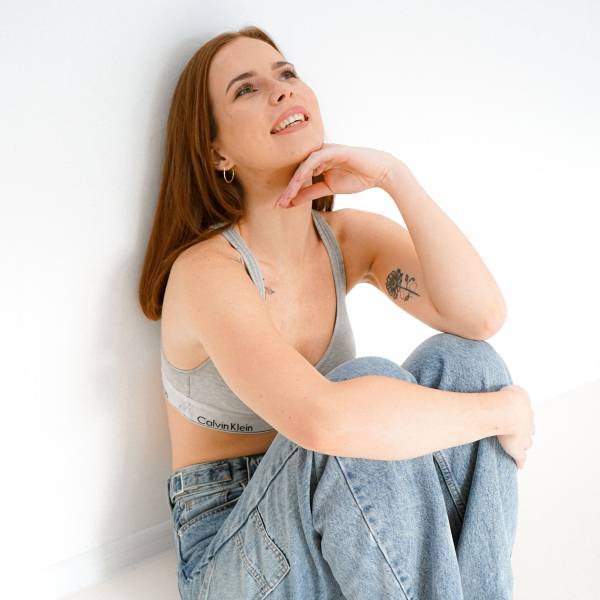 modelka s ID 0402FCNH65 p017