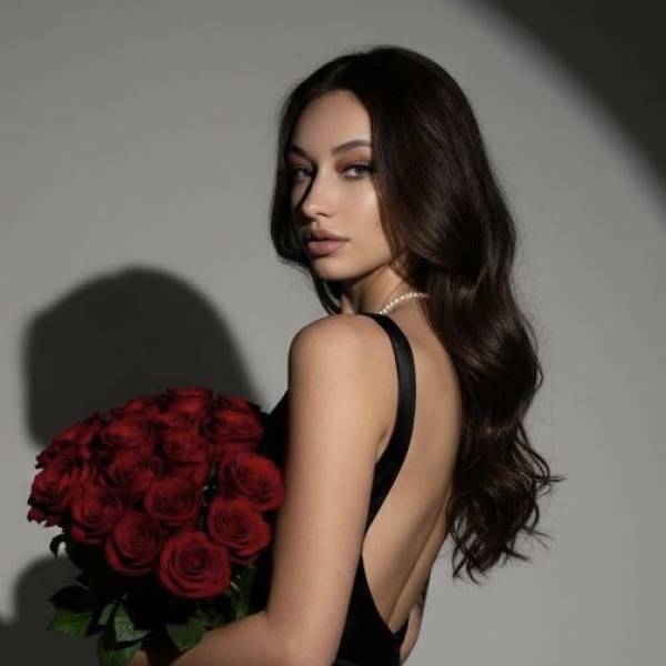 modelka s ID 0402FJP1TA p019