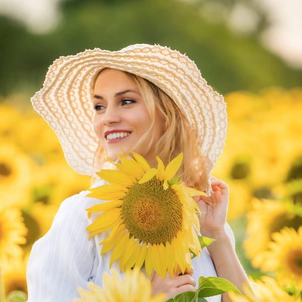 modelka s ID 0402FKXJEI p019