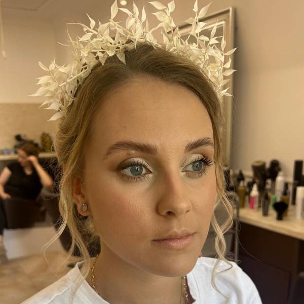 modelka s ID 0402FV2BRB p016