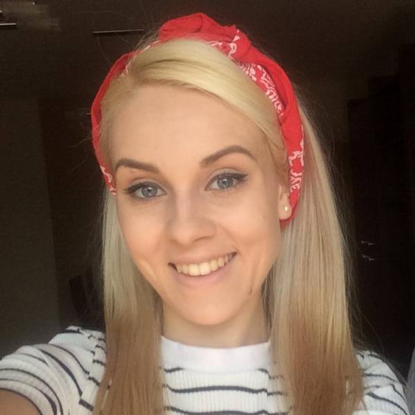 modelka s ID 0402FV2BRB p017