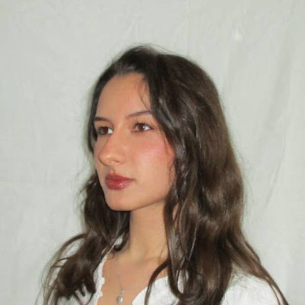 modelka s ID 0402G4F0IZ p019