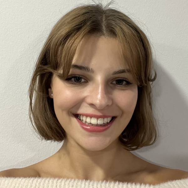 modelka s ID 0402GAD5VR p017