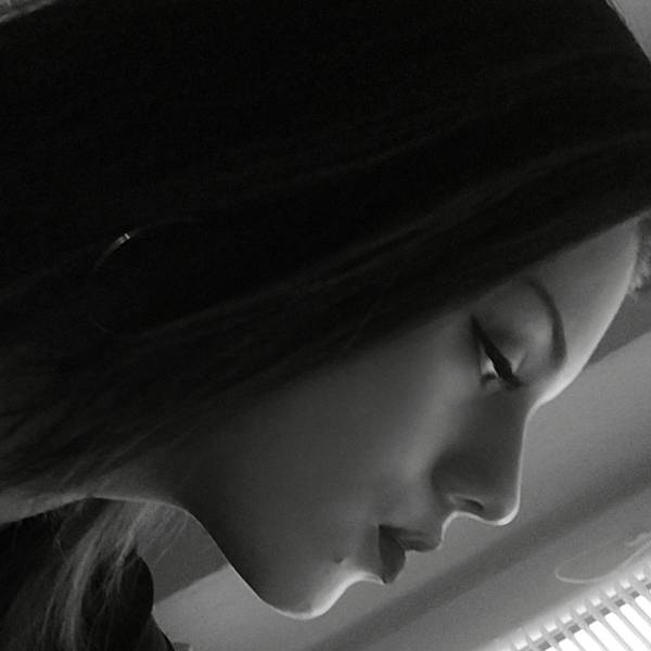 modelka s ID 0402GJDTFB p019