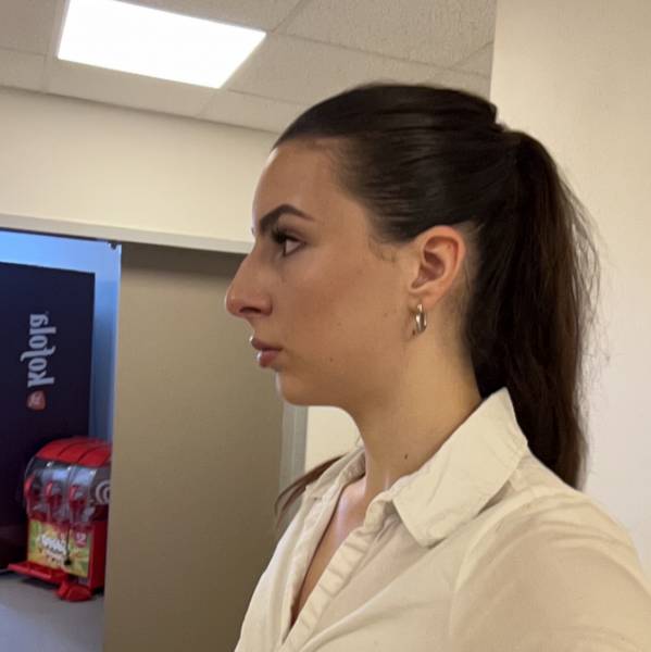 modelka s ID 0402GM8W1Q p019