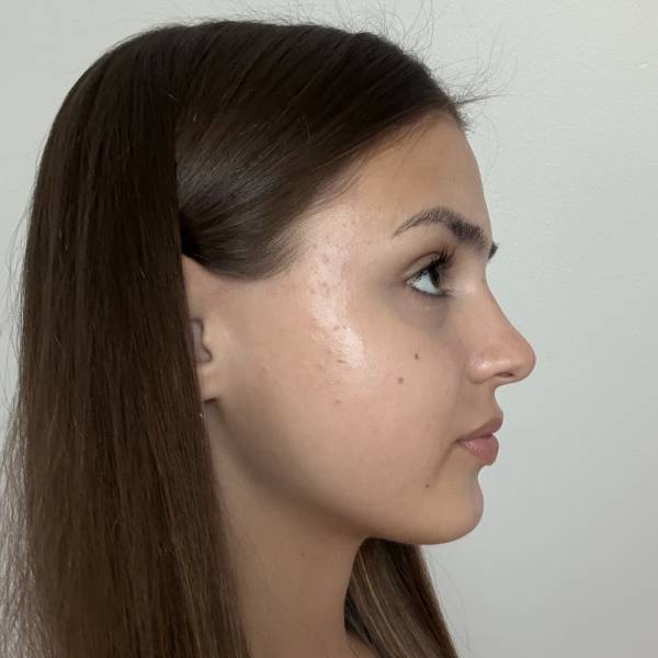 modelka s ID 0402HPU6U7 p019