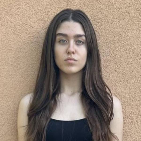 modelka s ID 0402IYWC41 p018