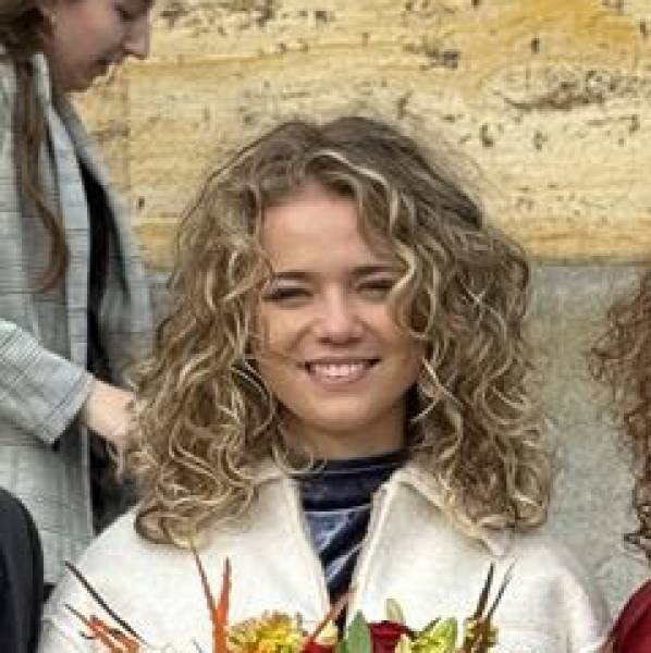 modelka s ID 0402JBIH1X p017