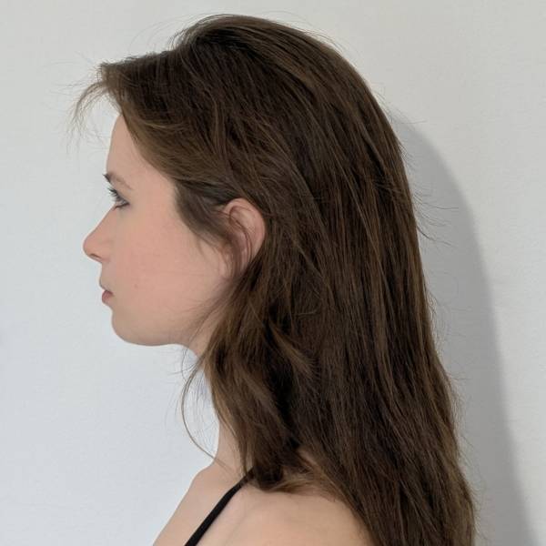 modelka s ID 0402JIDG6J p019