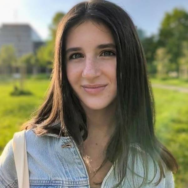 modelka s ID 0402K2G45C p016