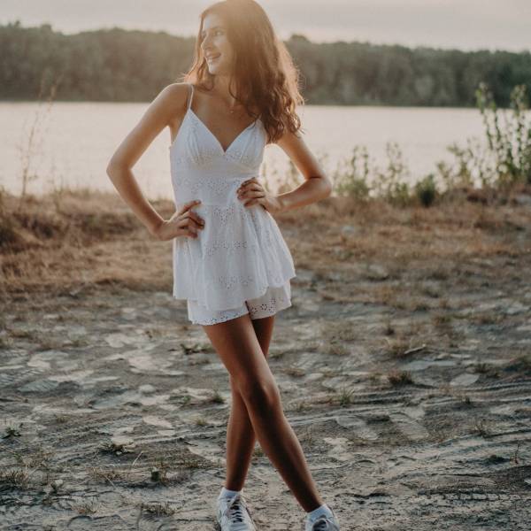 modelka s ID 0402K2G45C p018