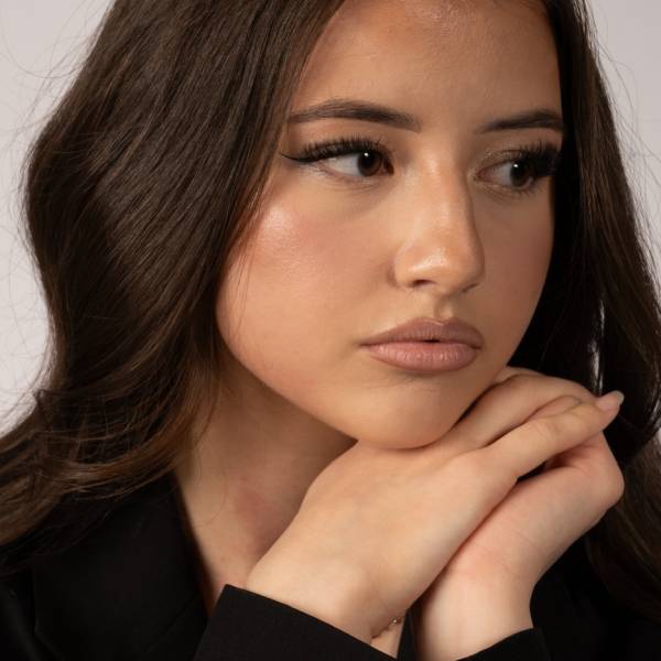 modelka s ID 0402L6BSF3 p019