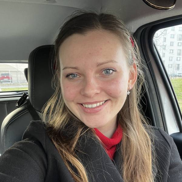 modelka s ID 0402L94MBG p017