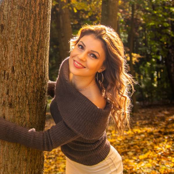 modelka s ID 0402LBRAIR p017