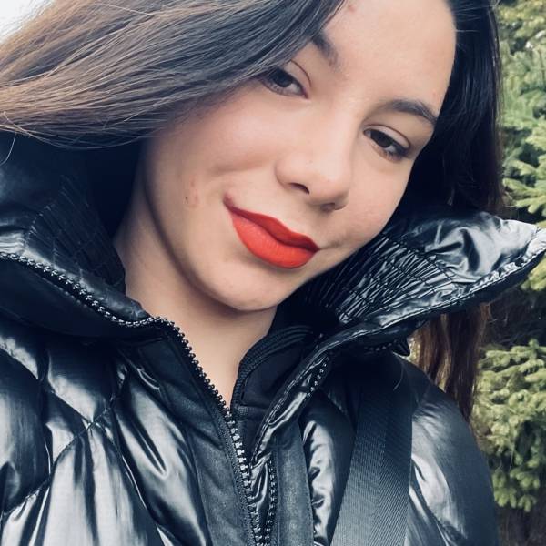 modelka s ID 0402LFWZPJ p017