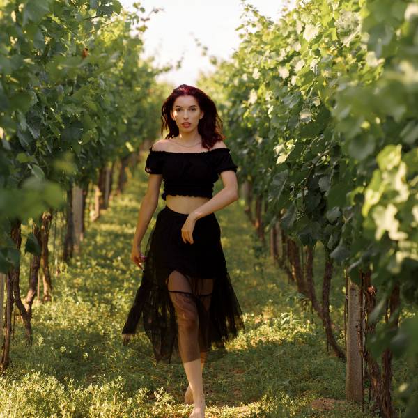 modelka s ID 0402LKHBJW p019