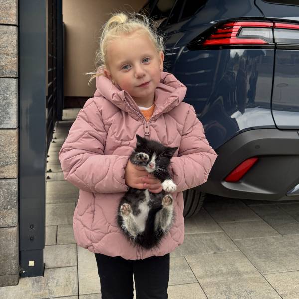 modelka s ID 0402LP6TWC p016