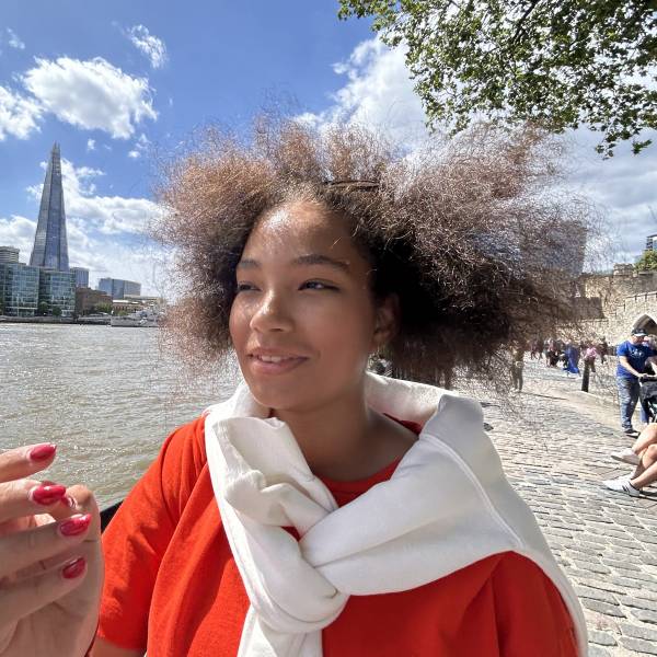 modelka s ID 0402M5MUM2 p017