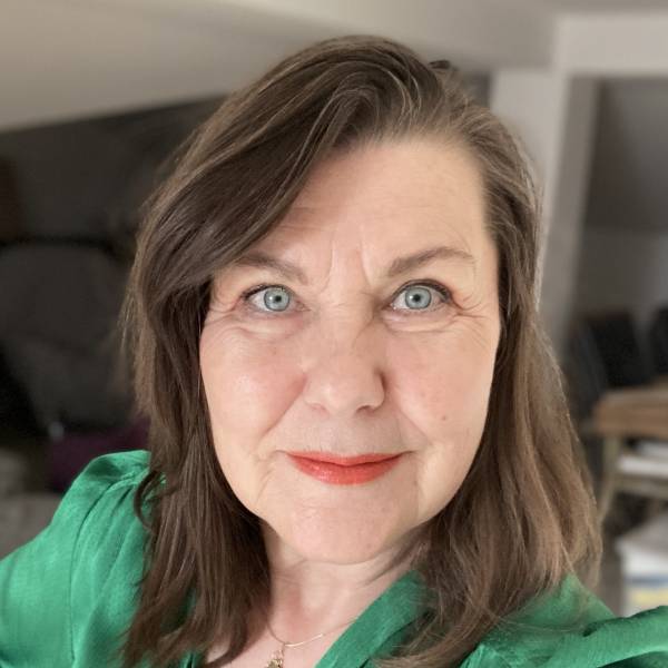 modelka s ID 0402MBBC2N p016