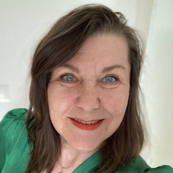 modelka s ID 0402MBBC2N p017