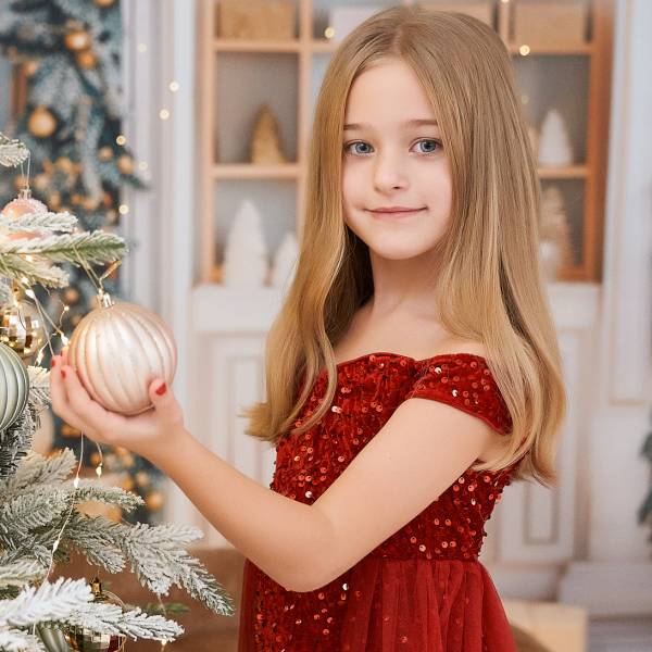 modelka s ID 0402MP7UV4 p019