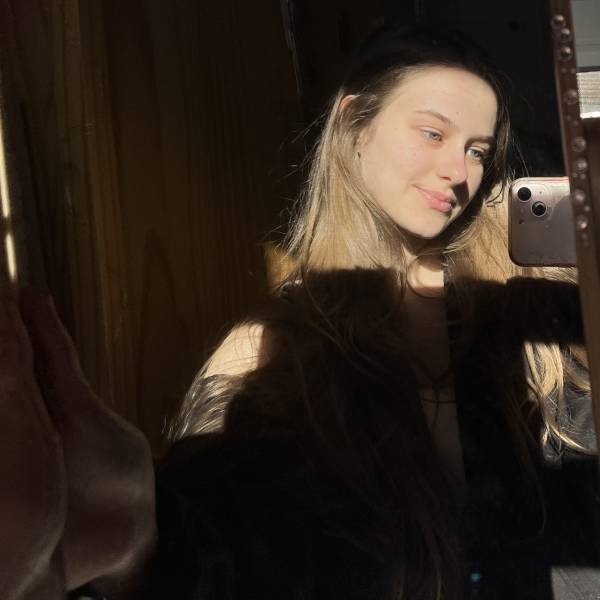 modelka s ID 0402MR5T55 p017