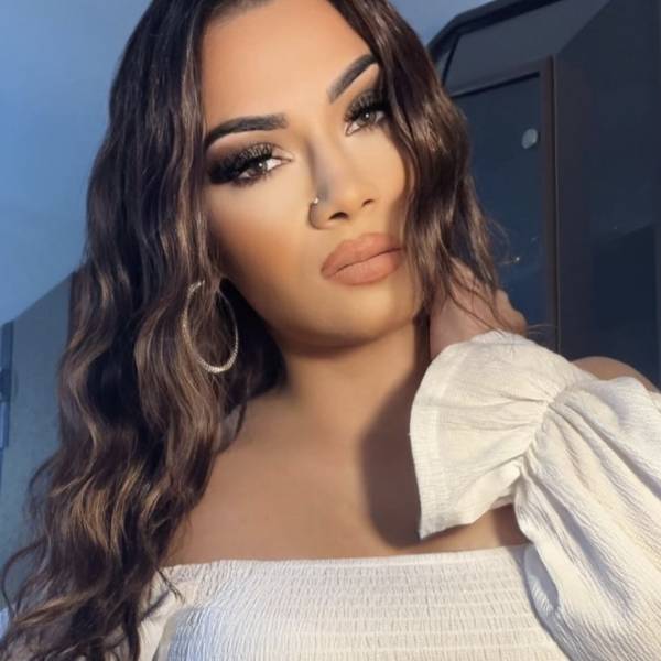 modelka s ID 0402N262Q6 p019