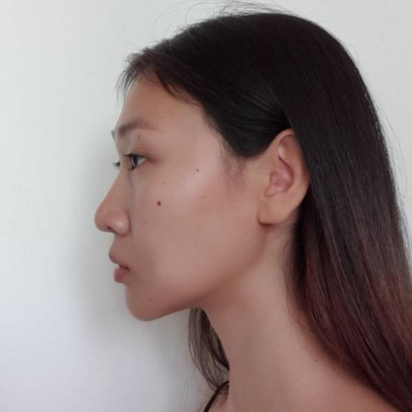 modelka s ID 0402NNXKEN p019