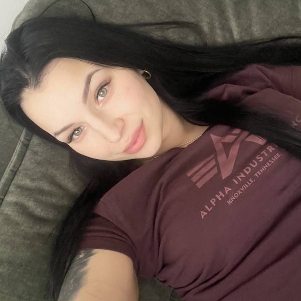 modelka s ID 0402NQPQ1V p016