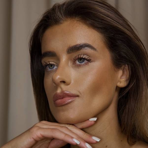 modelka s ID 0402NRUUK6 p017