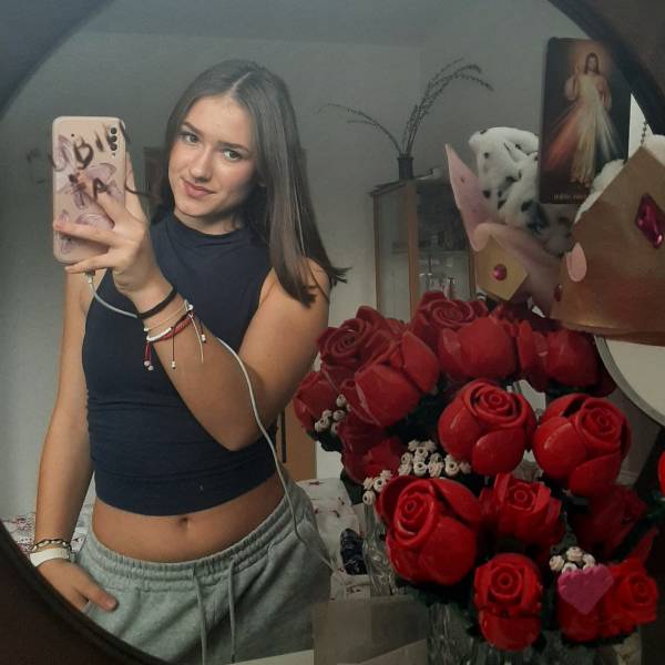 modelka s ID 0402O71629 p017