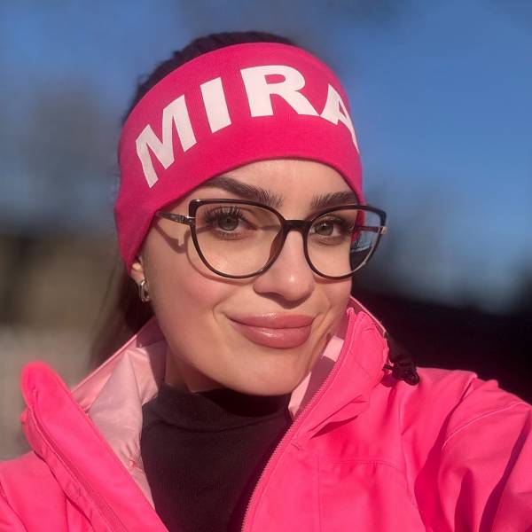 modelka s ID 0402O9SV8A p017