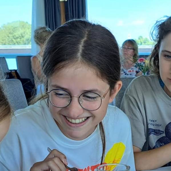 modelka s ID 0402OBN90G p017