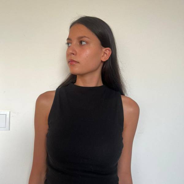 modelka s ID 0402OETPWH p018