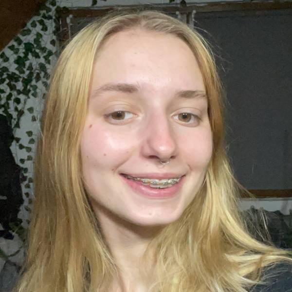 modelka s ID 0402OJ777X p017