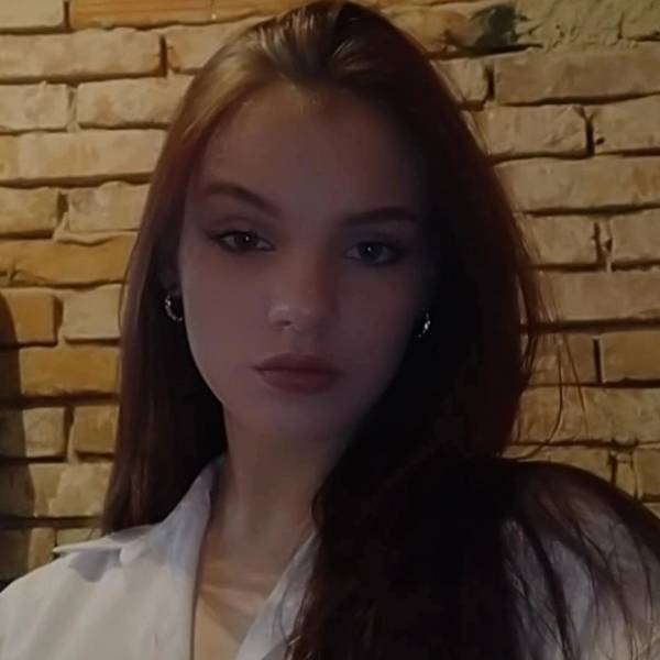 modelka s ID 0402OSS1SI p016