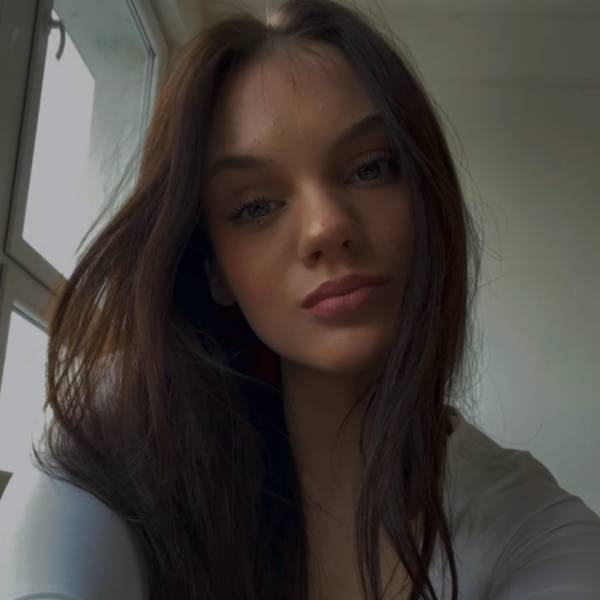 modelka s ID 0402OSS1SI p017